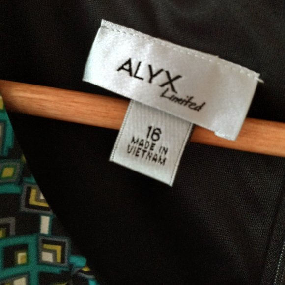 ALYX Limited Half Zip Midi Dress GUC Women's Size 16 - Picture 10 of 12